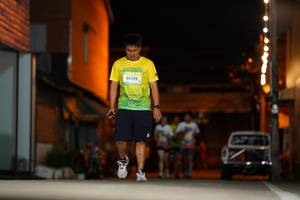 BIB: 50352
                            <button type="button" onclick="openModal(21743227)" class="btn btn-primary btn-sm float-right btn-popup" data-toggle="modal" data-target=".modal-high-quality">
                        <i class="fas fa-shopping-cart"></i> Add to Cart
                    </button>
                                            <button type="button" onclick="isThisMe(21743227, true)" class="btn btn-success btn-sm float-right btn-popup btn-isme hidden" data-toggle="tooltip" data-placement="bottom" title="นี่คือรูปของคุณใช่ไหม คลิกที่นี่เพื่อเอาเข้าอัลบั้ม">
                        <i class="fas fa-plus"></i> Add to album
                    </button>
                    <button type="button" onclick="isThisMe(21743227, false)" class="btn btn-warning btn-sm float-right btn-popup btn-isnotme hidden">
                        <i class="fas fa-ban"></i> Remove from album
                    </button>